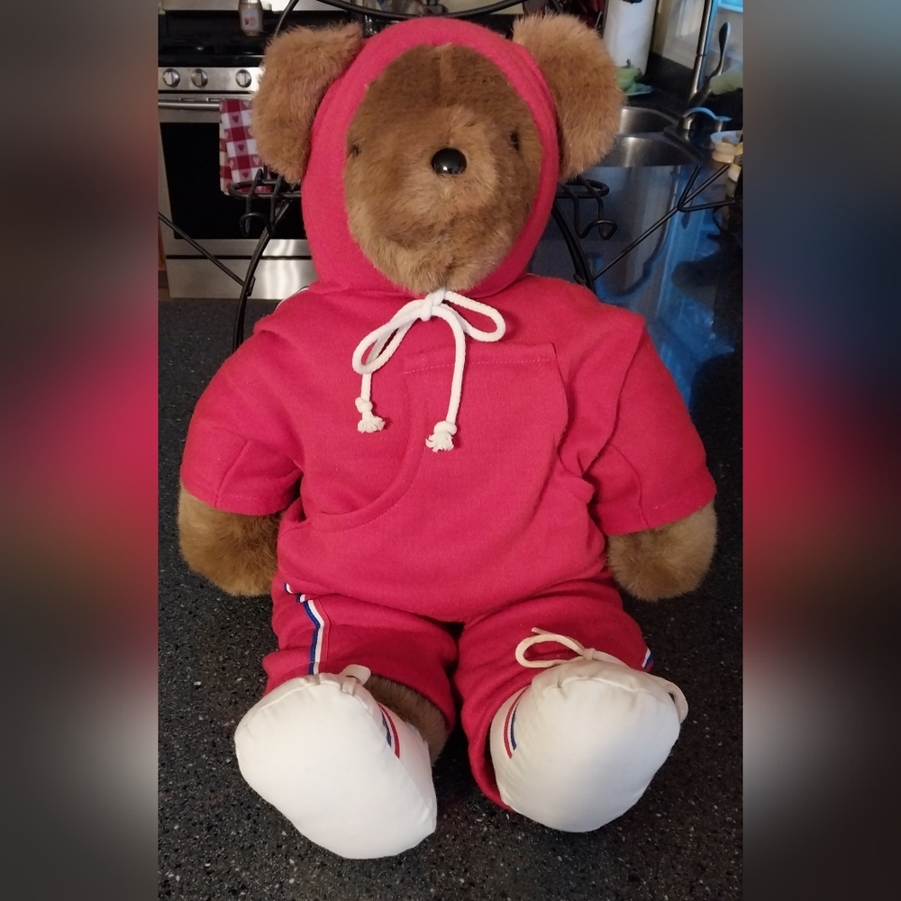 Vintage Albert The Running Bear (1979)